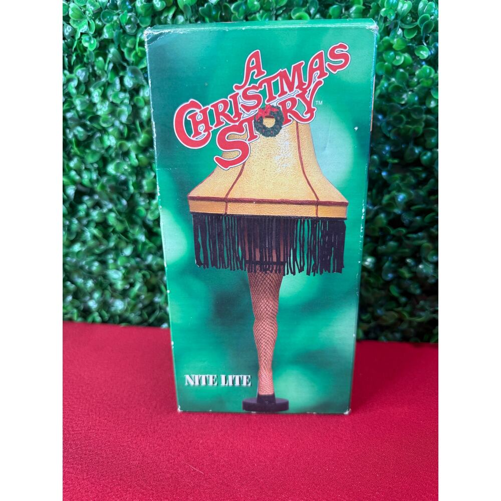 NECA Christmas Story 9”Leg Lamp Night Light Plug-in Switch Vintage New